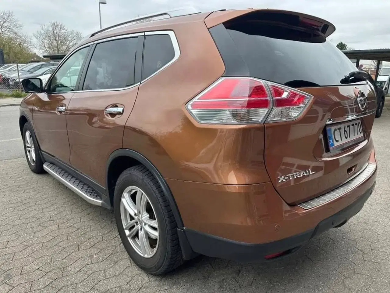 Billede 4 - 7 pers velholdt Nissan X-trail til salg