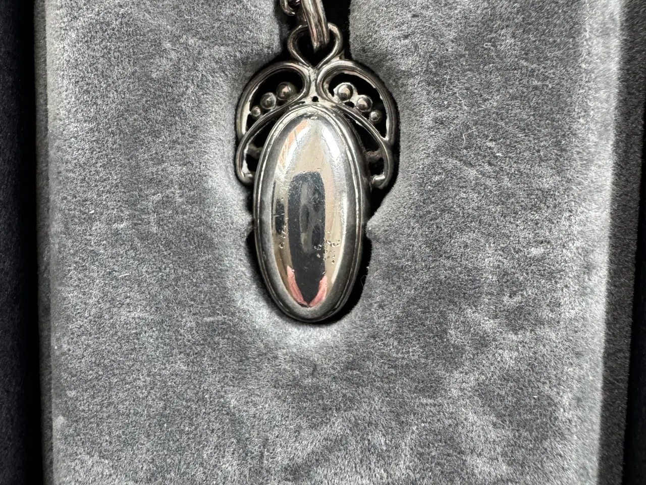 Billede 3 - Georg Jensen årssmykke 2005 i Sterling sølv