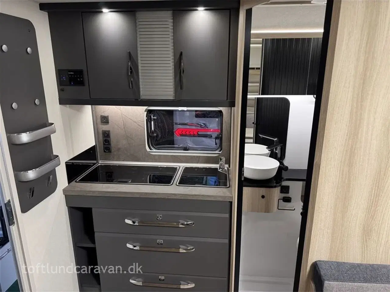 Billede 7 - 2026 - Hobby De Luxe 460 SFf NU PÅ LAGER, NY 2026 DK-LINE. m/QUEENS SENG og masser af udstyr inkl. i prisen.