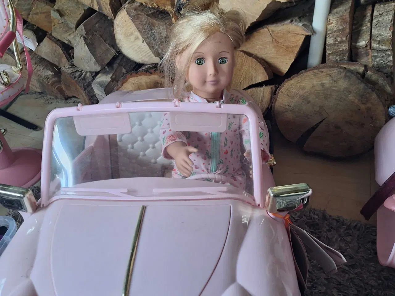 Billede 3 - Dukker med tiæbehør