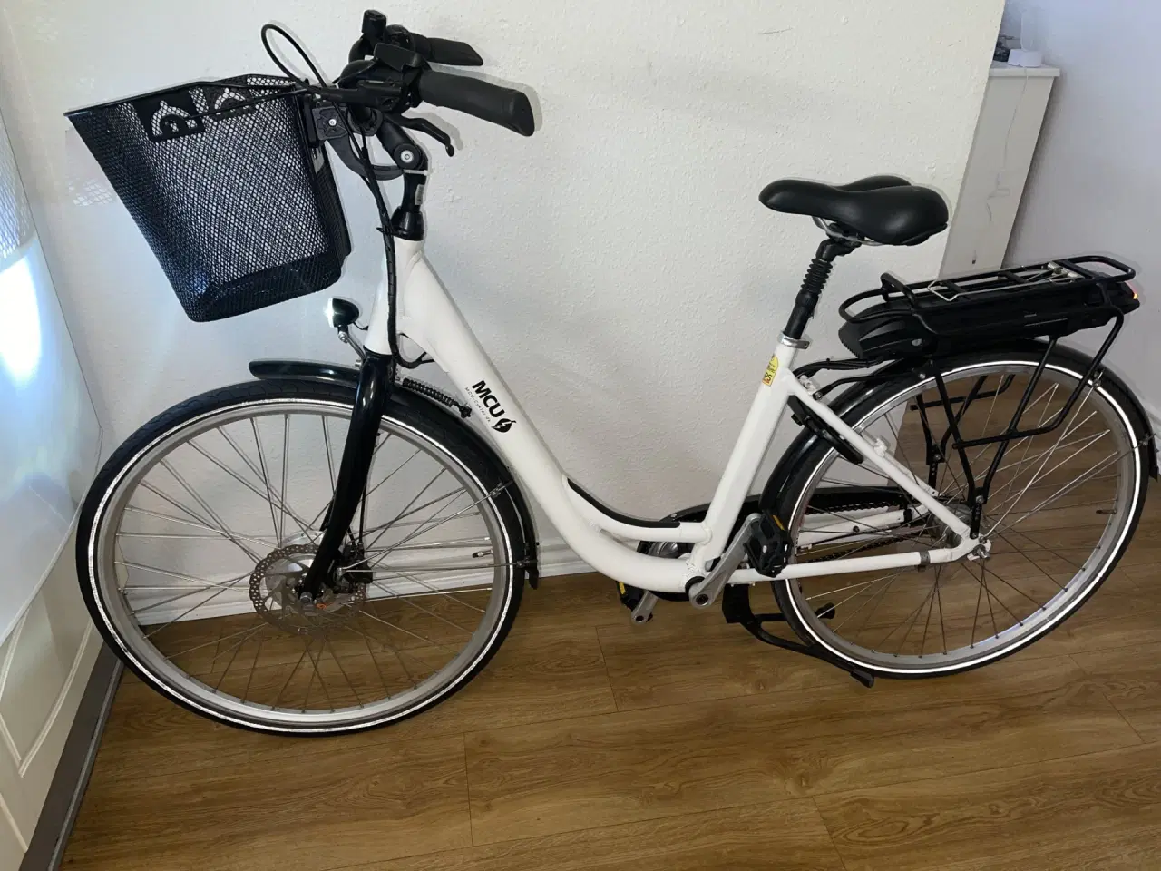 Billede 1 - flot MCU  dame elcykel 28"  7 gear.