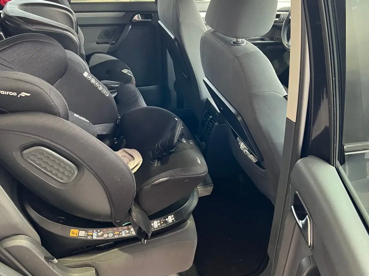 Billede 13 - VW Touran 2,0 TDi 140 Comfortline BMT 7prs