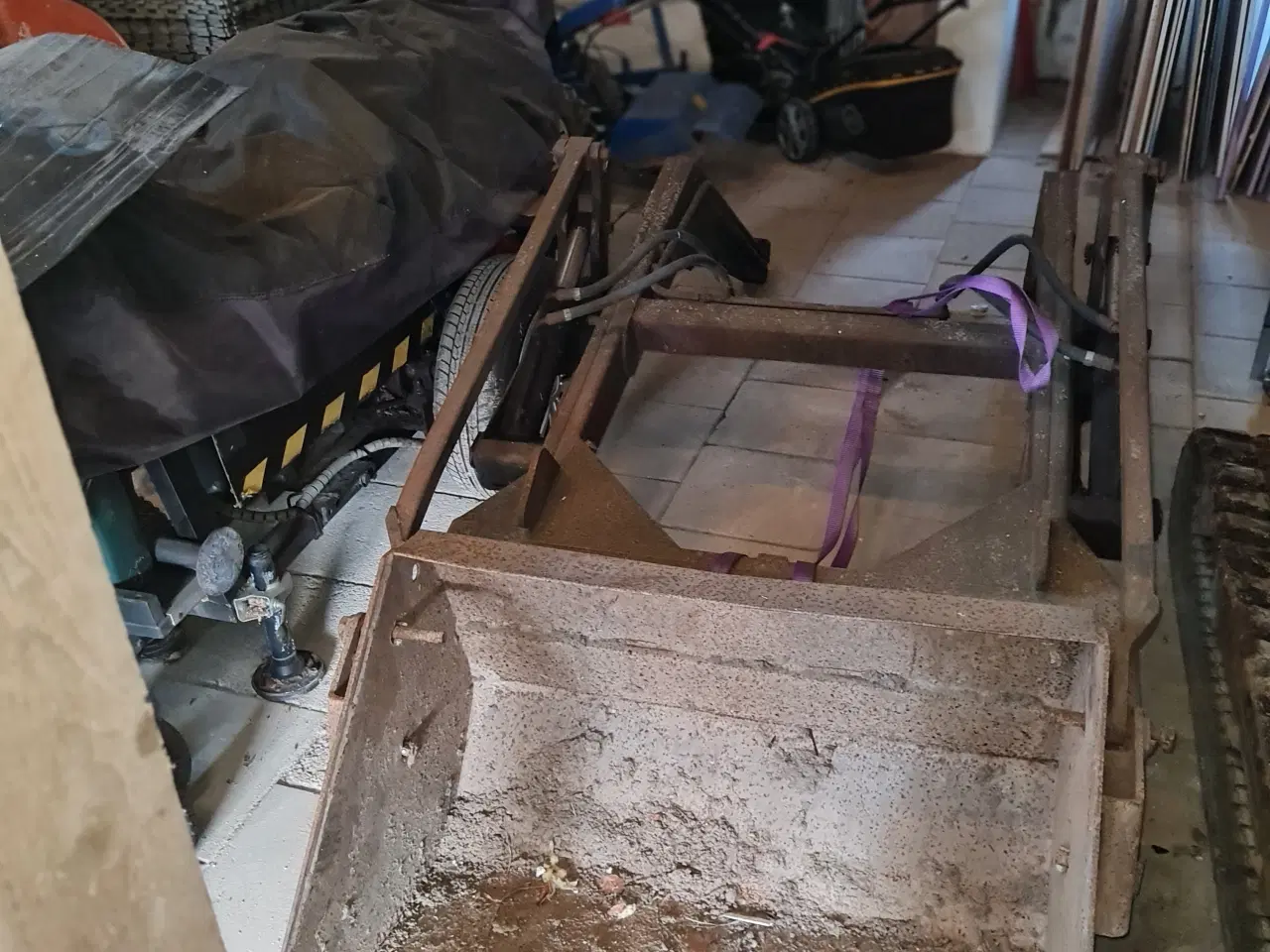 Billede 6 - Ford 3000 med frontlæsser 