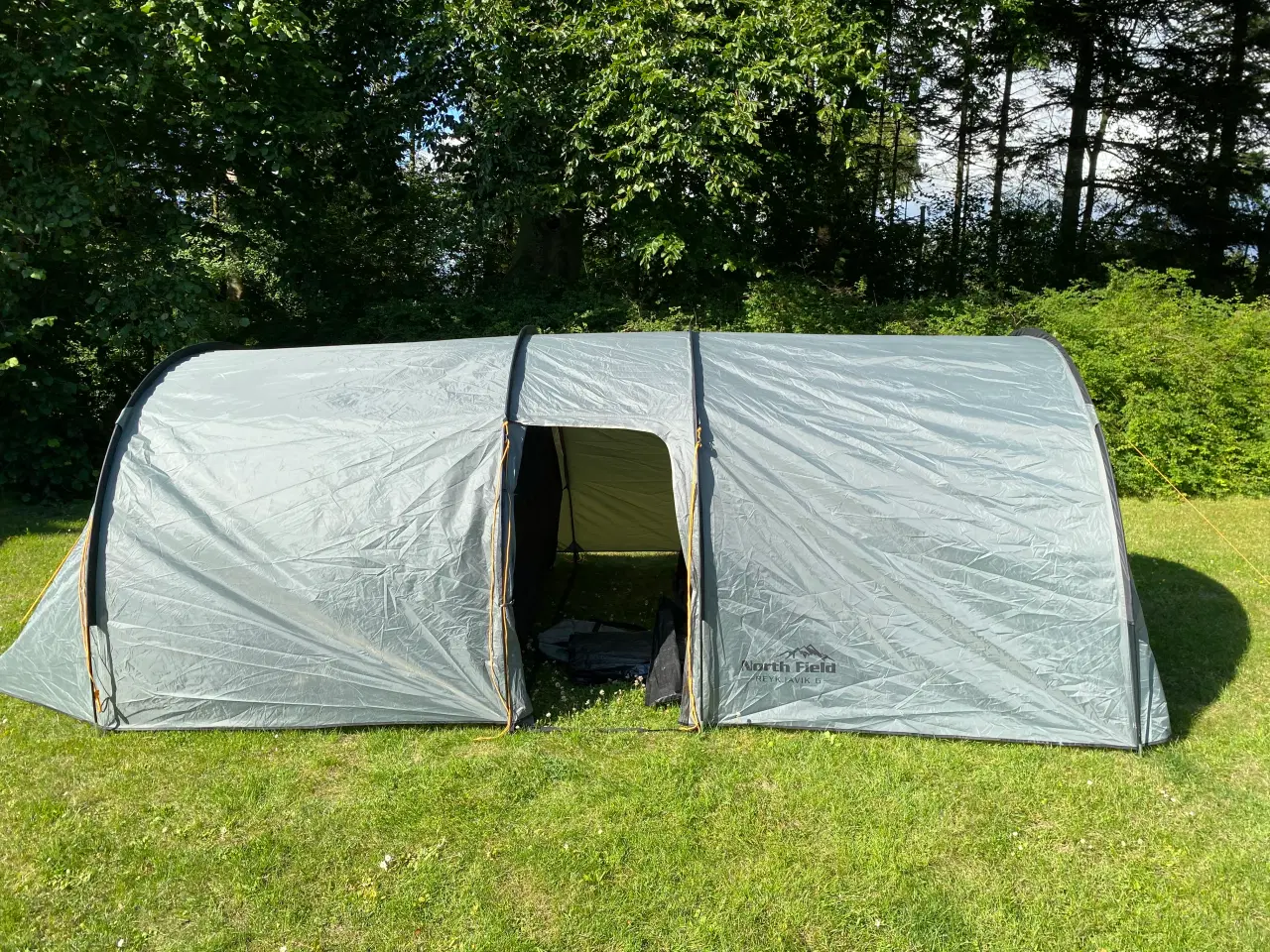 Billede 2 - Tunnel telt 4-6 personer 