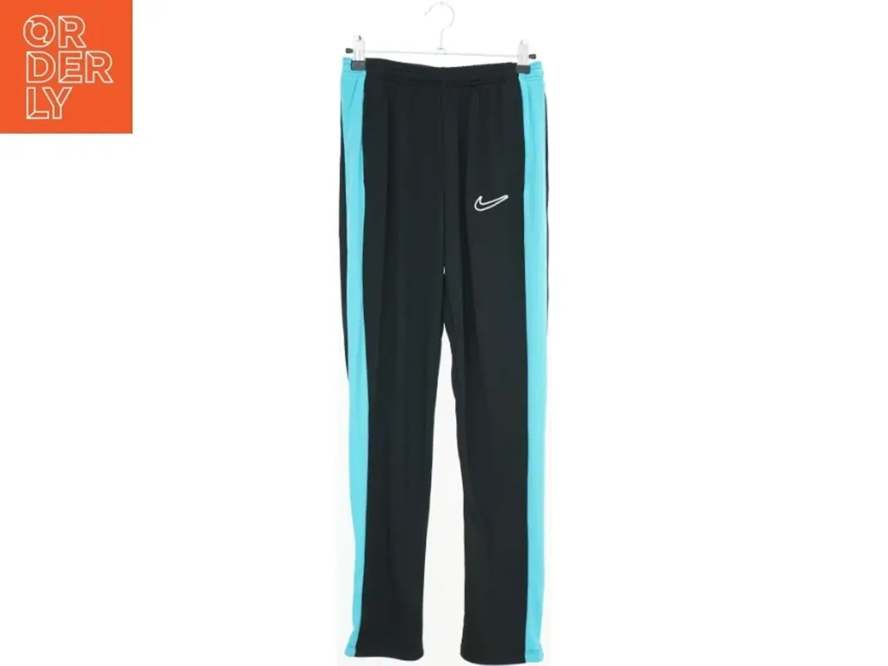 Billede 5 - Sort og blå Nike træningssæt fra Nike (str. L)