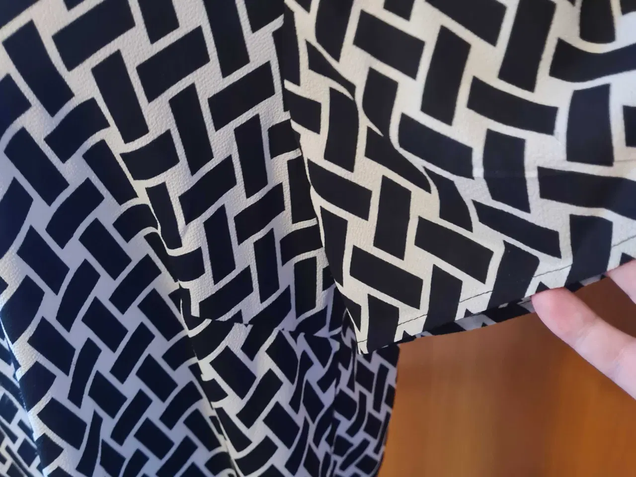 Billede 5 - Kjole str M 46-48 fra Zizzi 