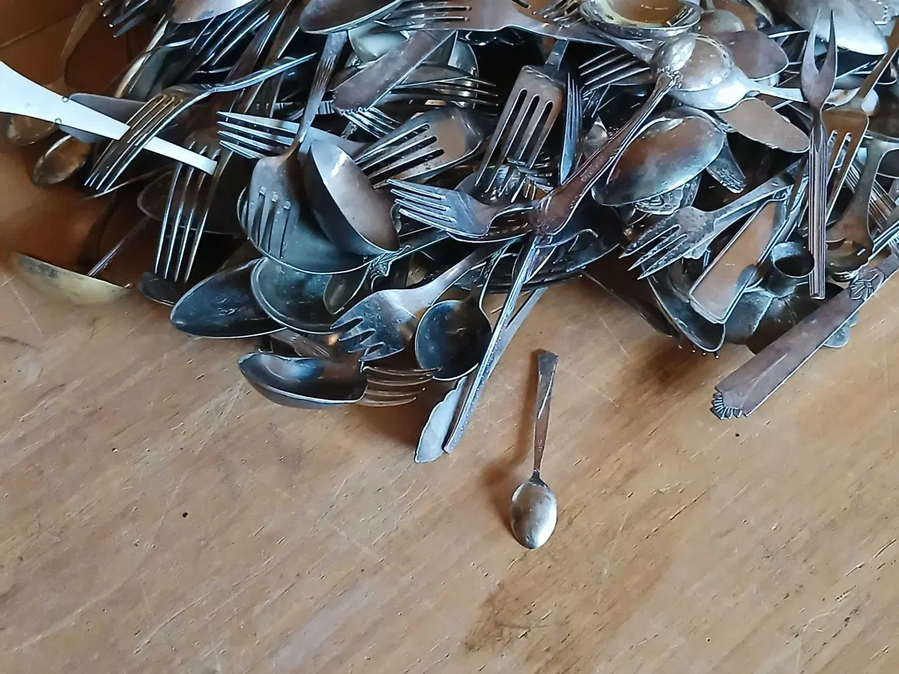 Billede 3 - Pletsølv 10 kg.
