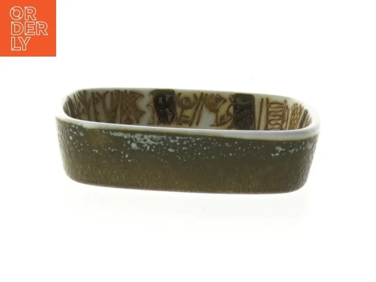 Billede 2 - Fajance fade fra Royal Copenhagen (str. 10 cm. og 15 cm)