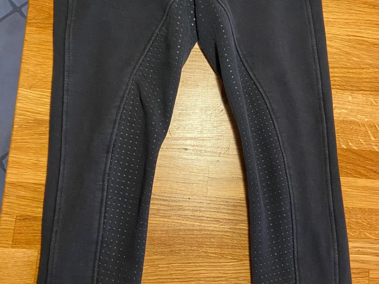 Billede 2 - Ridebukser str ca 10 år