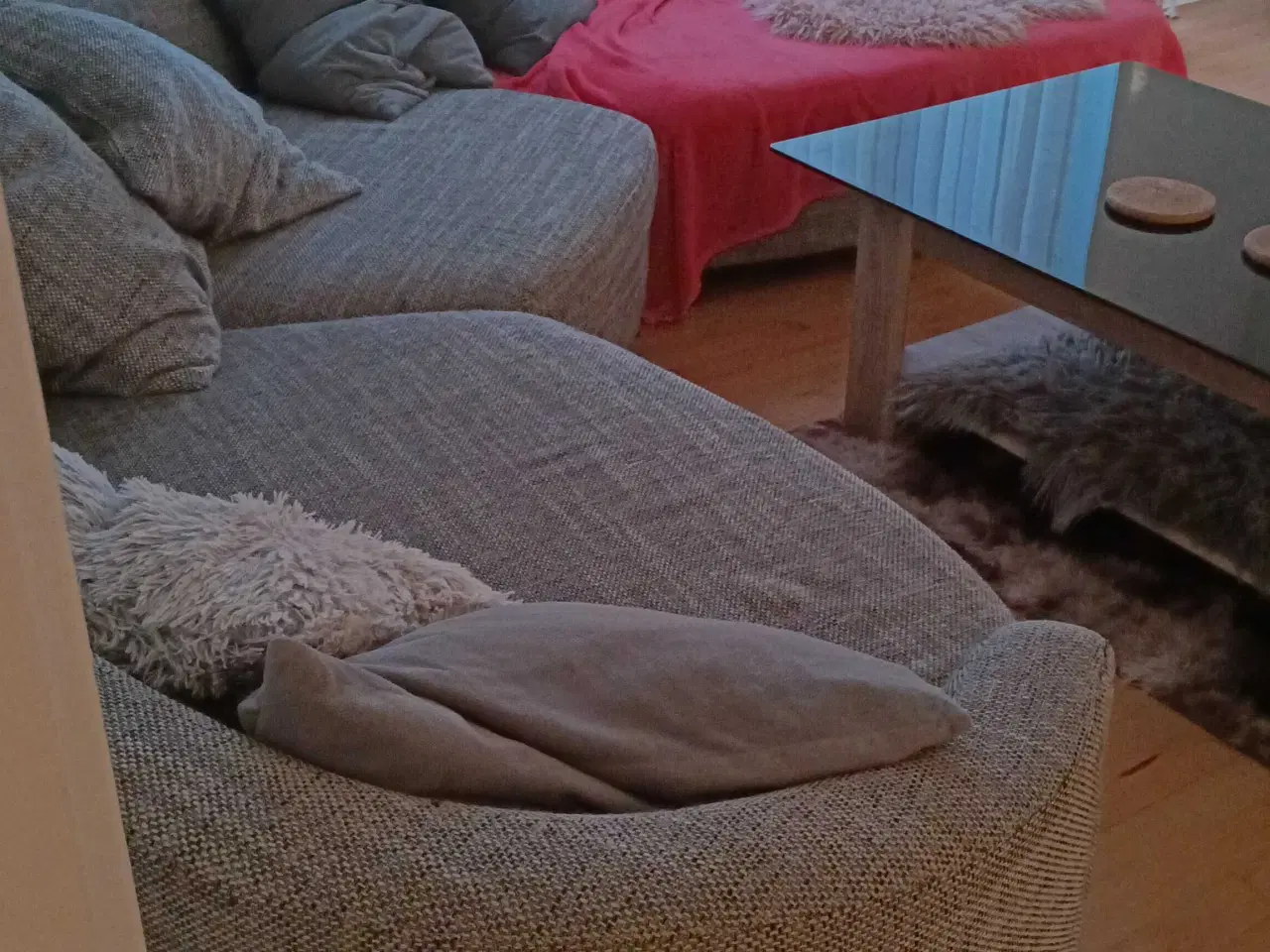 Billede 1 - Dejligt blød god fast hjørne sofa 