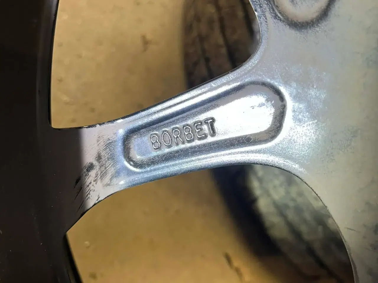 Billede 5 - 16” Næsten nye fælge og dæk