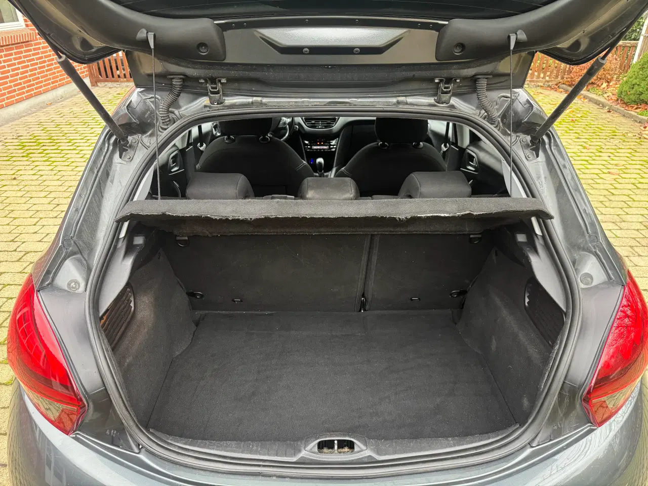 Billede 5 - Peugeot 208 1.6 Bluehdi allurre sky