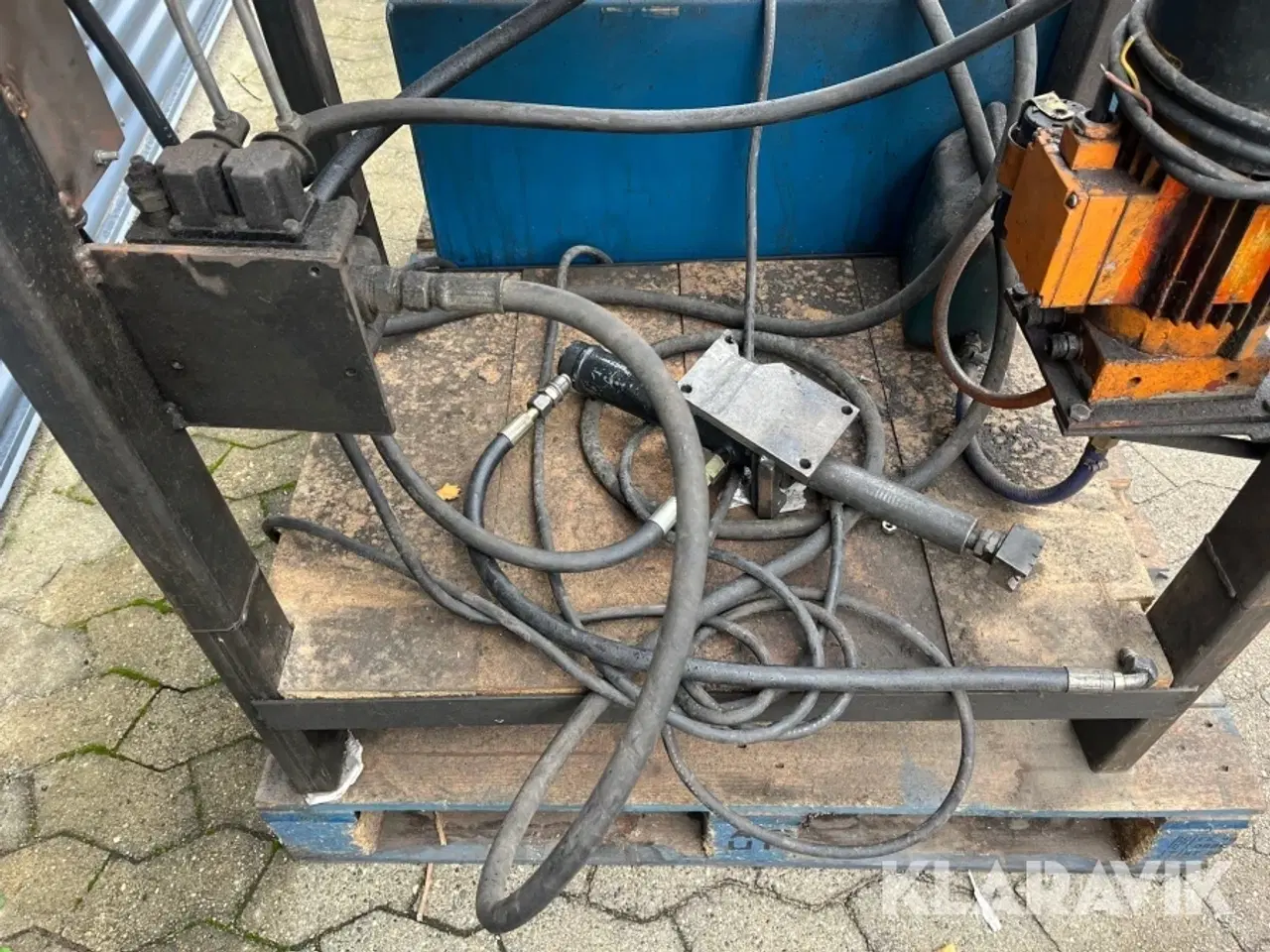 Billede 9 - Presse med hydraulikstation