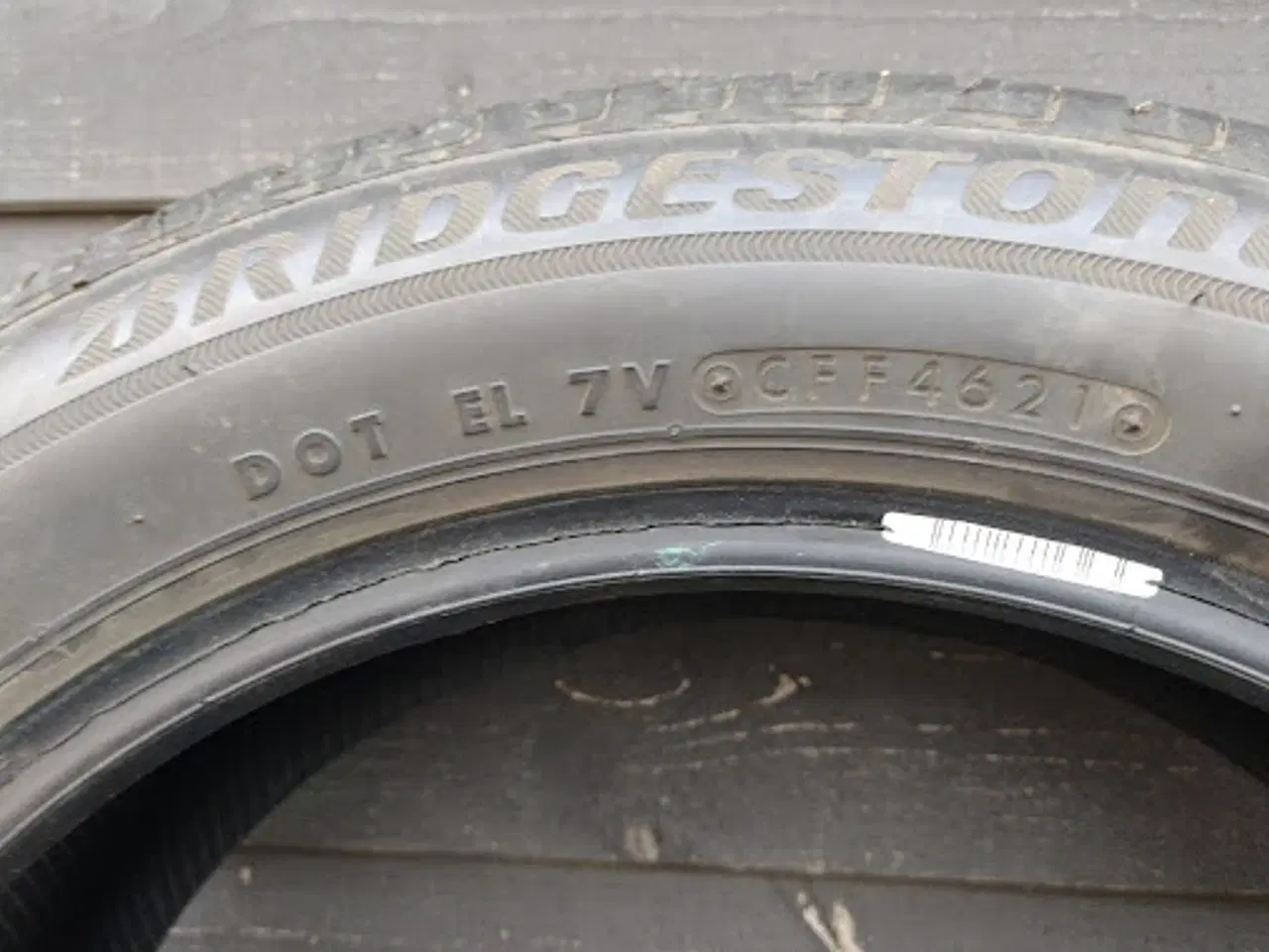 Billede 2 - Sommerdæk uden fælge.