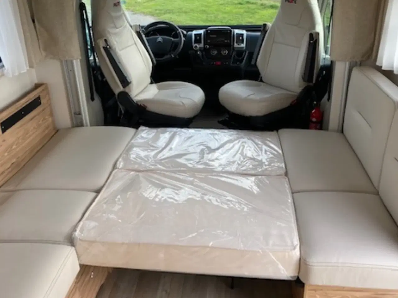 Billede 18 - Pilote P 696 D Évidence