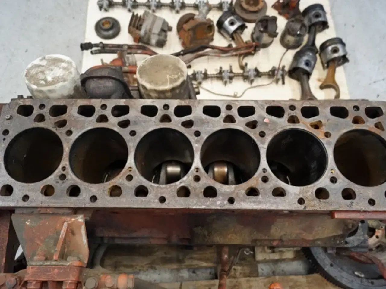 Billede 10 - Iveco 8061 SI05 Defekt Motor