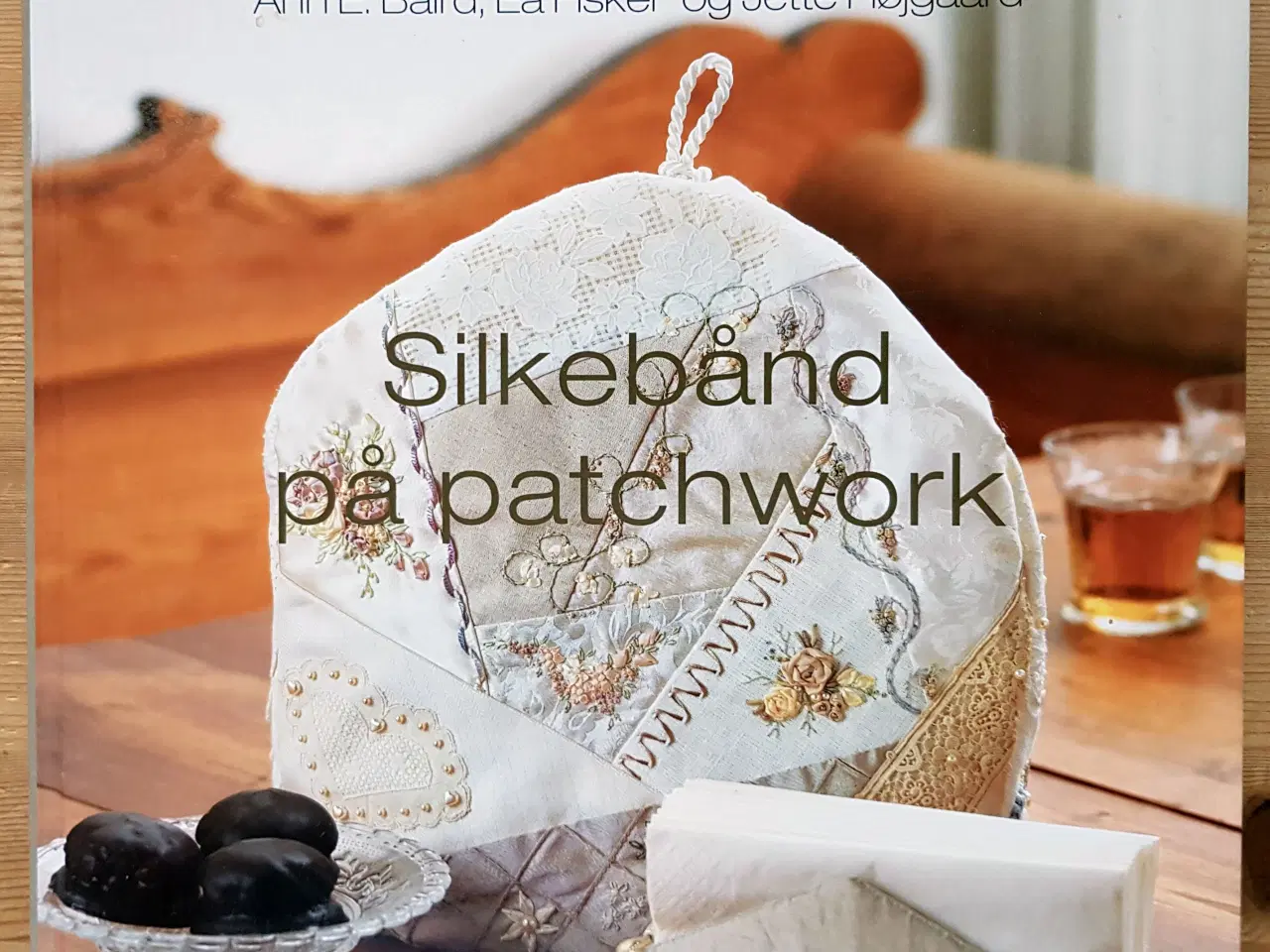 Billede 4 - Patchwork og båndbroderi - danske bøger