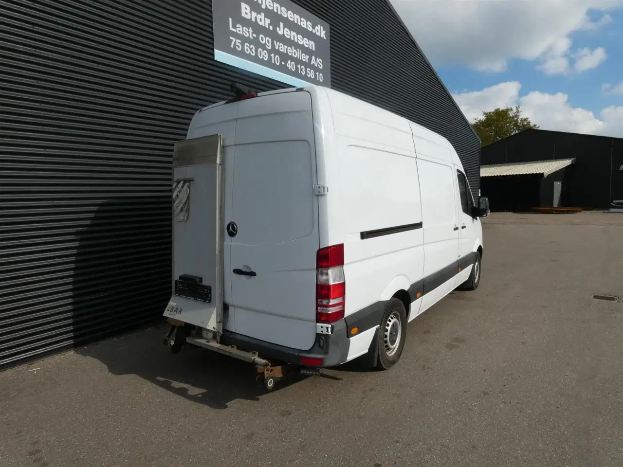 Billede 2 - Mercedes-Benz Sprinter 316 KASSEVOGN AUT, 2 SKYDEDØRE 2,1 CDI R2 163HK Van Man.