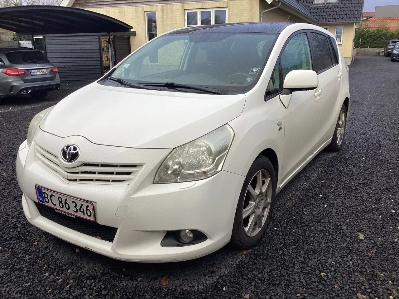 Billede 1 - DriftsikkerToyota Verso 2.2 D-4D CAT 7-personers