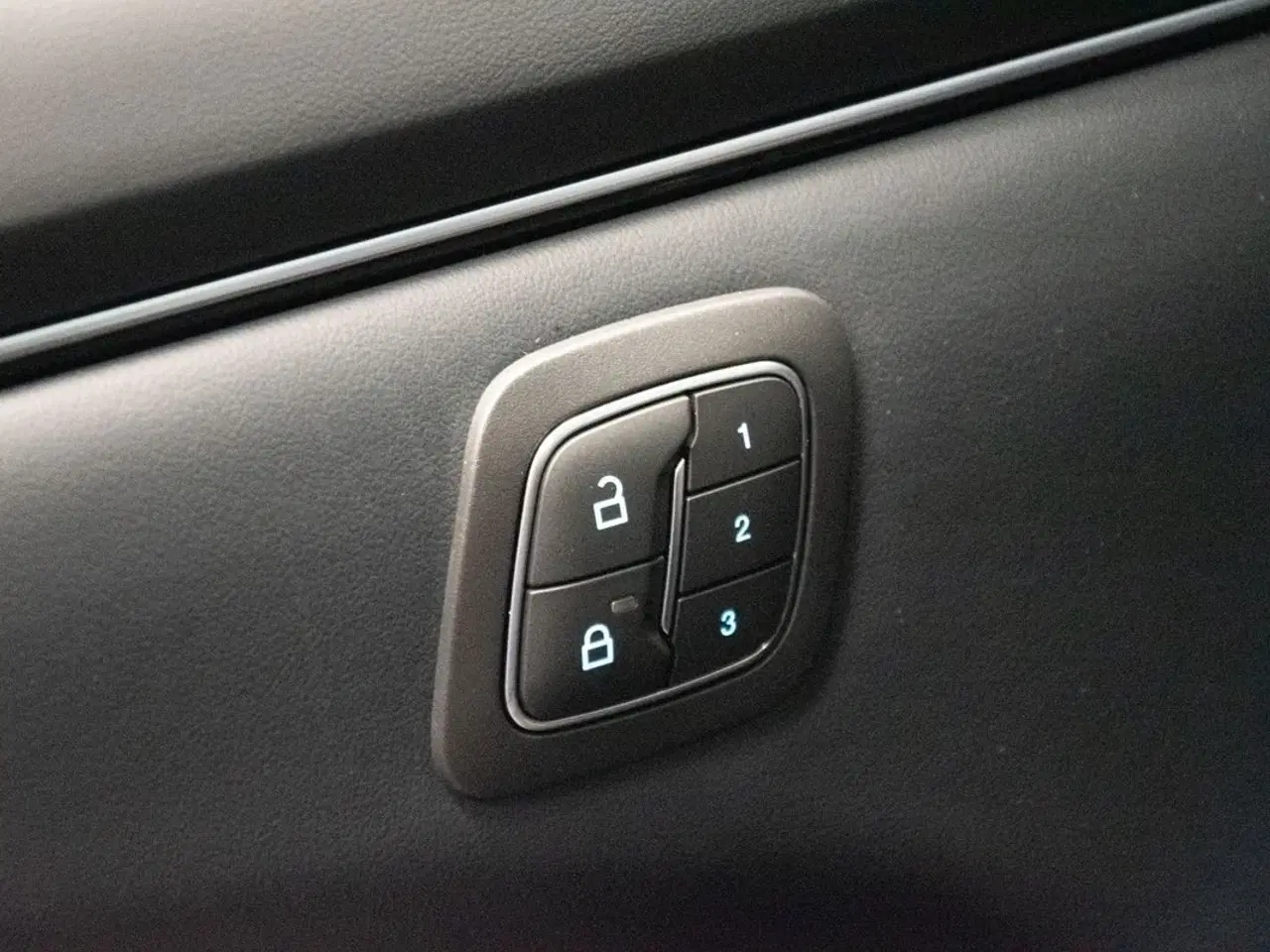 Billede 7 - Ford Mustang Mach-E 88 Extended Range AWD