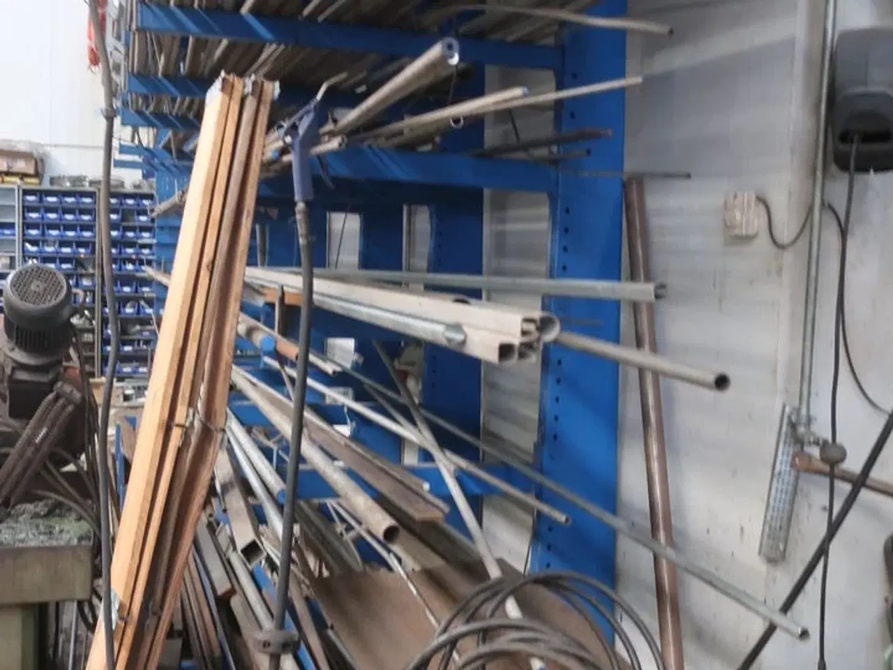 Billede 9 - Grenreol med div. Jern