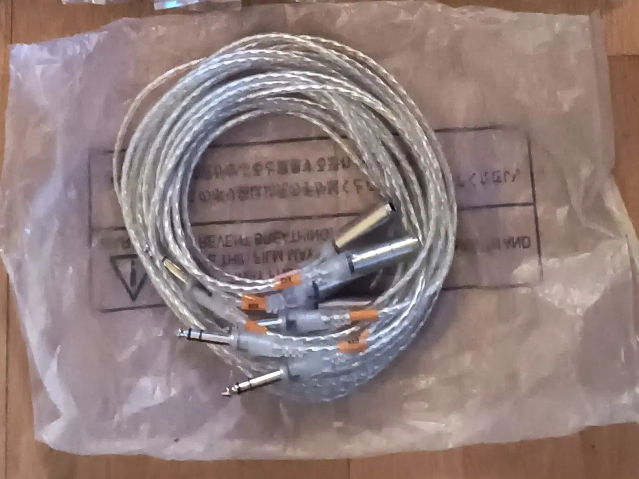 Billede 1 - 4 stk  Roland V-Drum  forlænger gennemsigtig Kabel