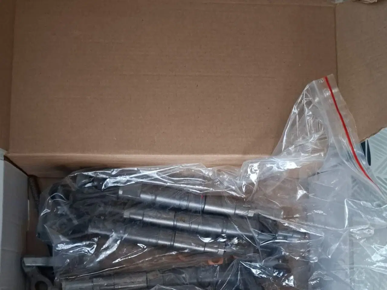 Billede 6 - Indsprøjtningsdyser