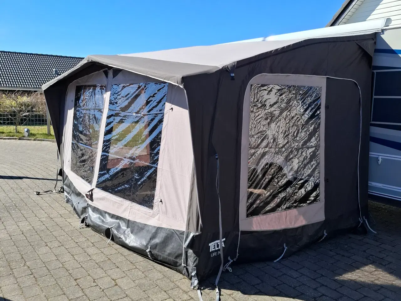 Billede 2 - TELTA Life 390 lufttelt