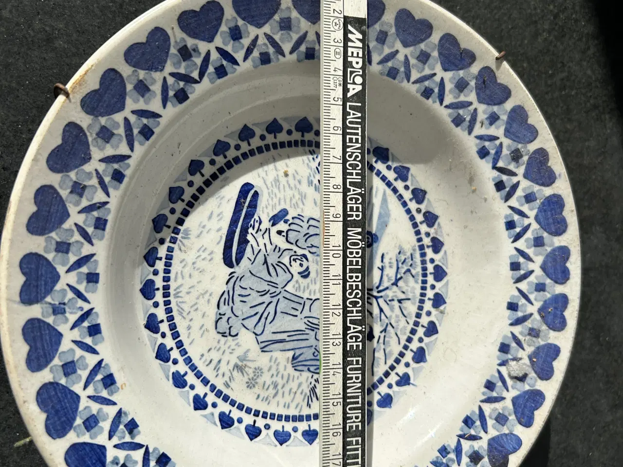 Billede 1 - Muselmalet diverse fad og tallerkener