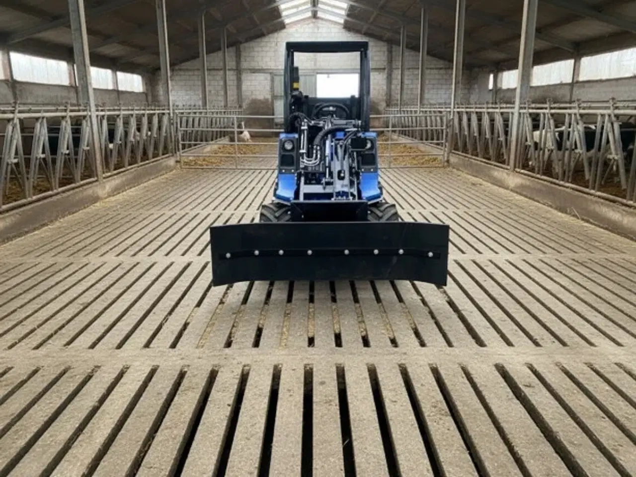 Billede 3 - Gummiskraber 1600mm passer på Multione/Avant