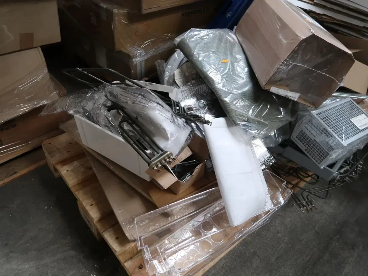 Billede 2 - Palle med div. Reservedele