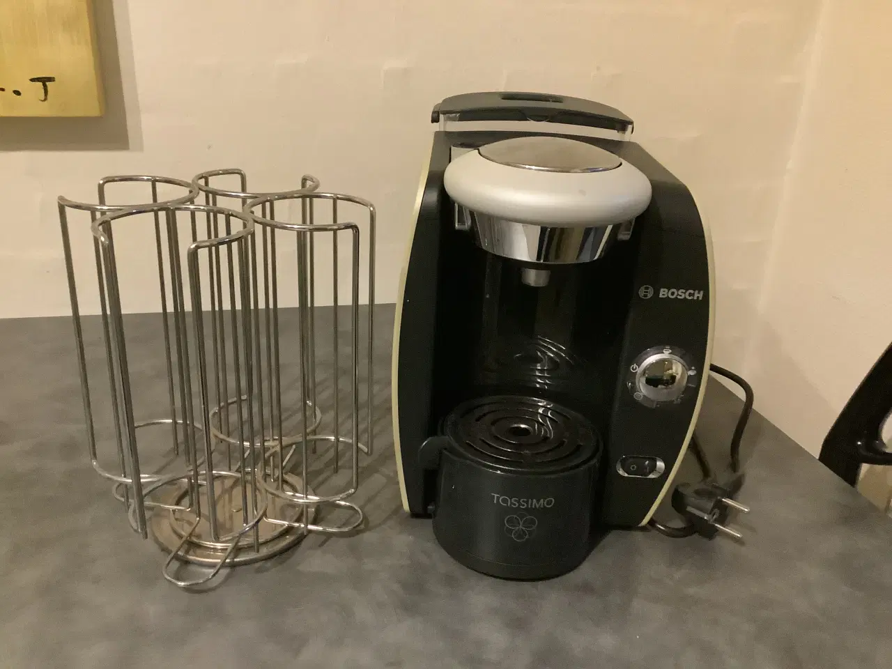 Billede 1 - Bosch Tassimo kapsel maskine med holder til kapsle