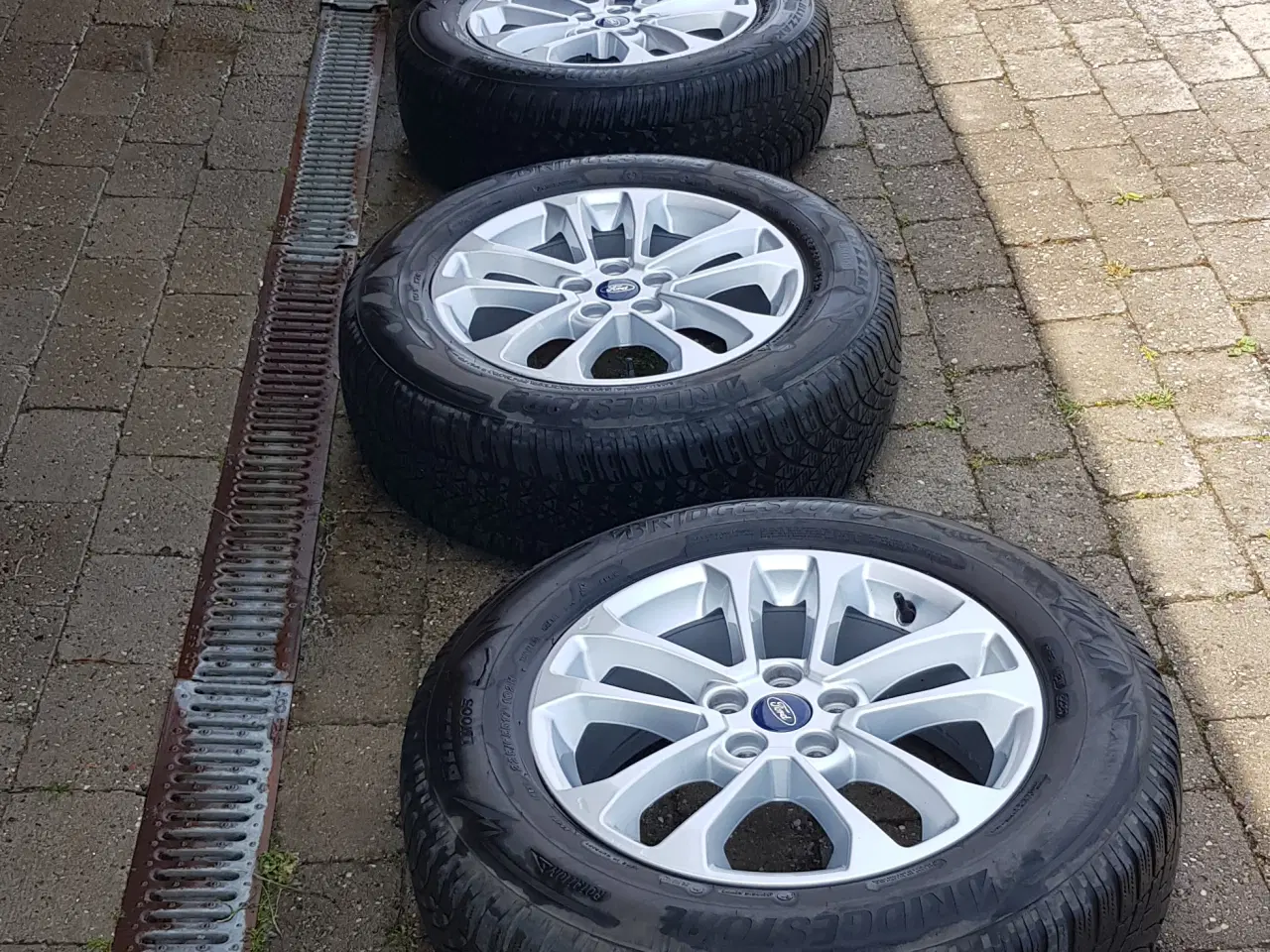 Billede 10 - Ford Kuga - Pendlerbil