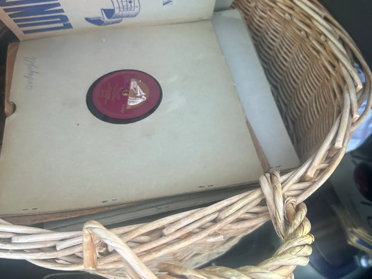 Billede 3 - Vinyl plader en stor kurv fuld