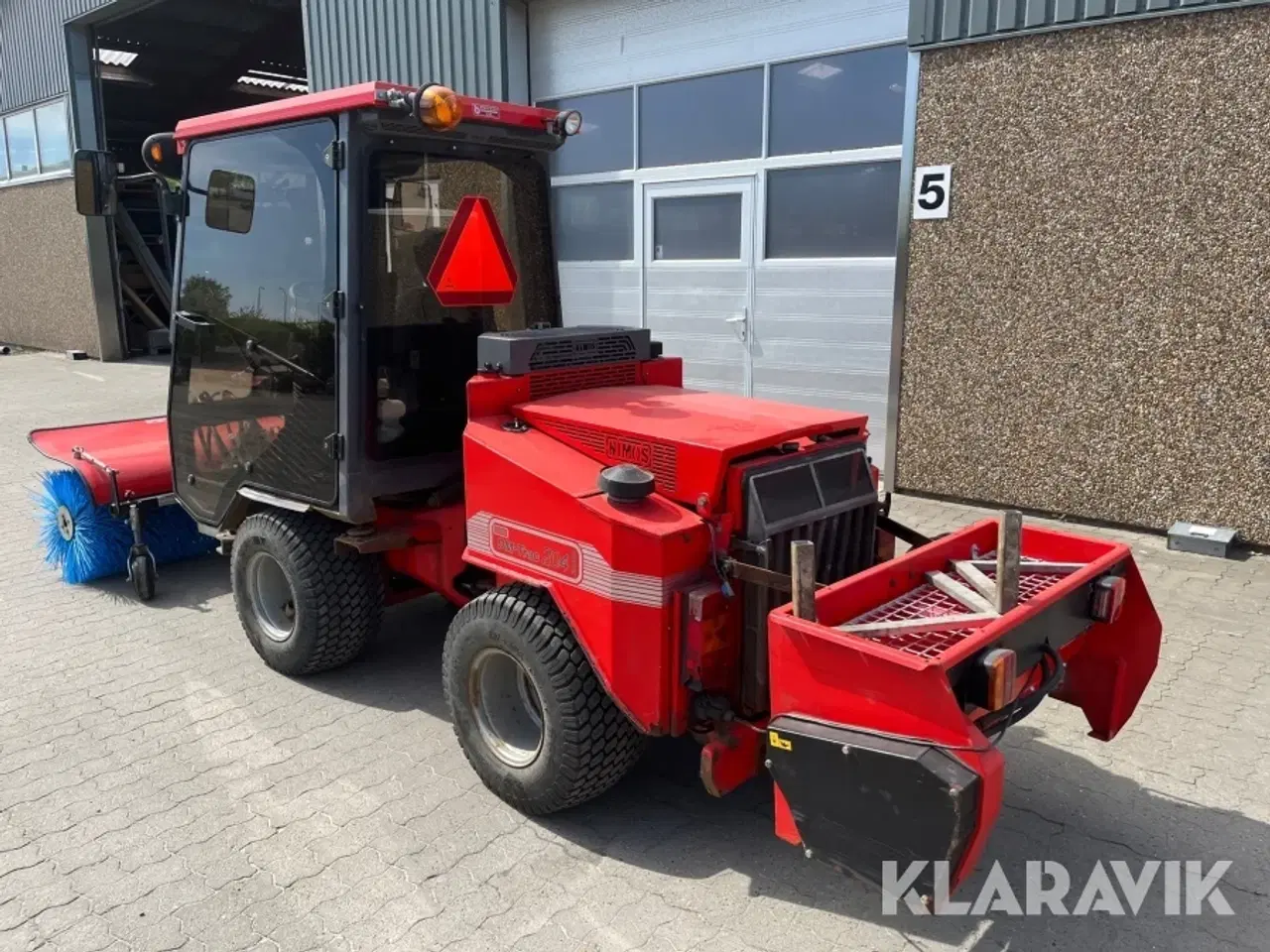 Billede 4 - Redskabsbærer Nimos DM-Trac 204 comfort