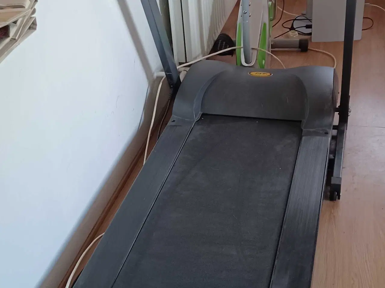 Billede 1 - Løbebånd og Motionscykel