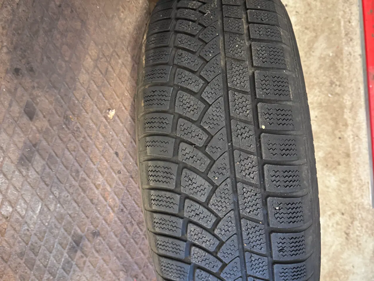 Billede 4 - Vinterhjul kørt på Mercedes glc