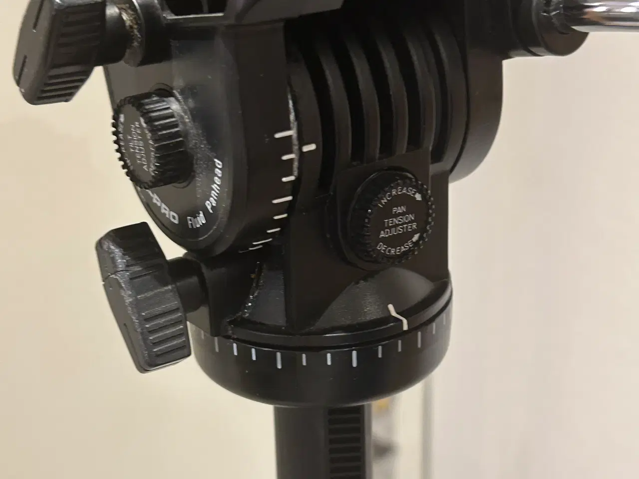 Billede 12 - Velbon CX 686 stativ m. Vel-flo 9 PH-368 panhoved