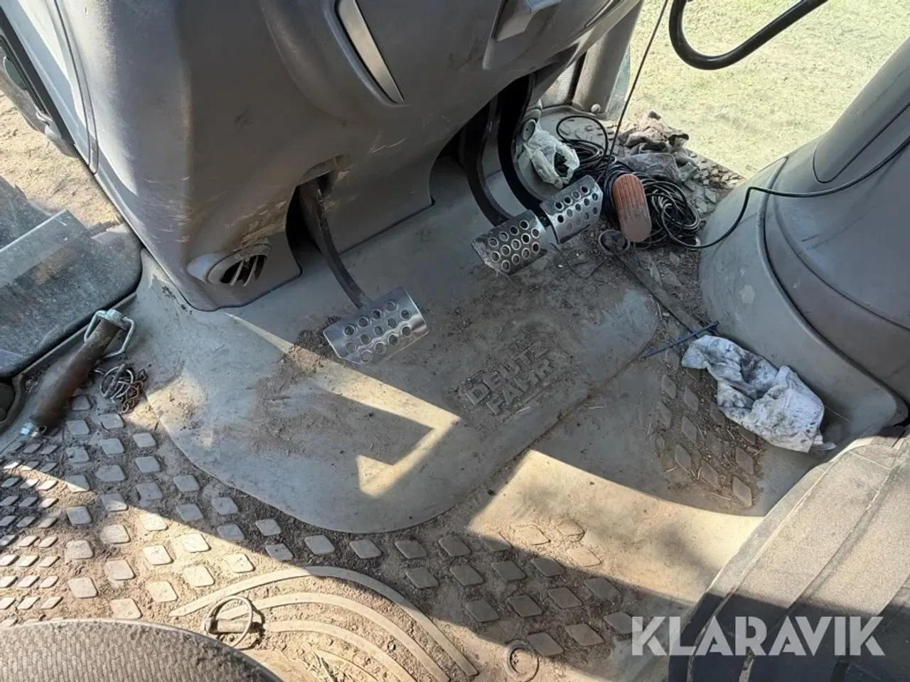 Billede 10 - Traktor Deutz Fahr 6130.4 Cshift med frontlæsser