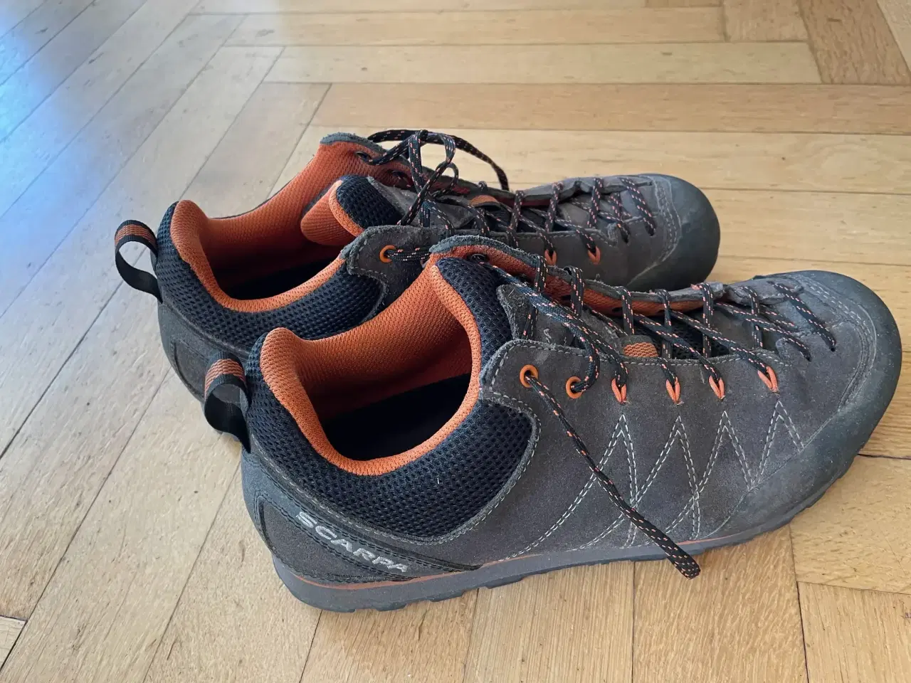 Billede 1 - Næsten nye kvalitets vandresko