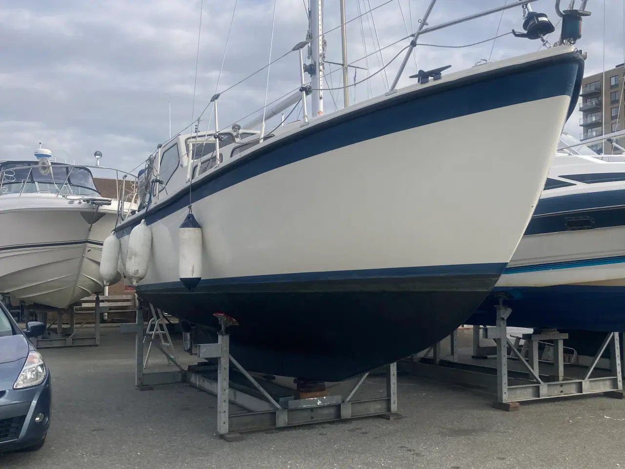 Billede 1 - Pæn og velholdt LM 27