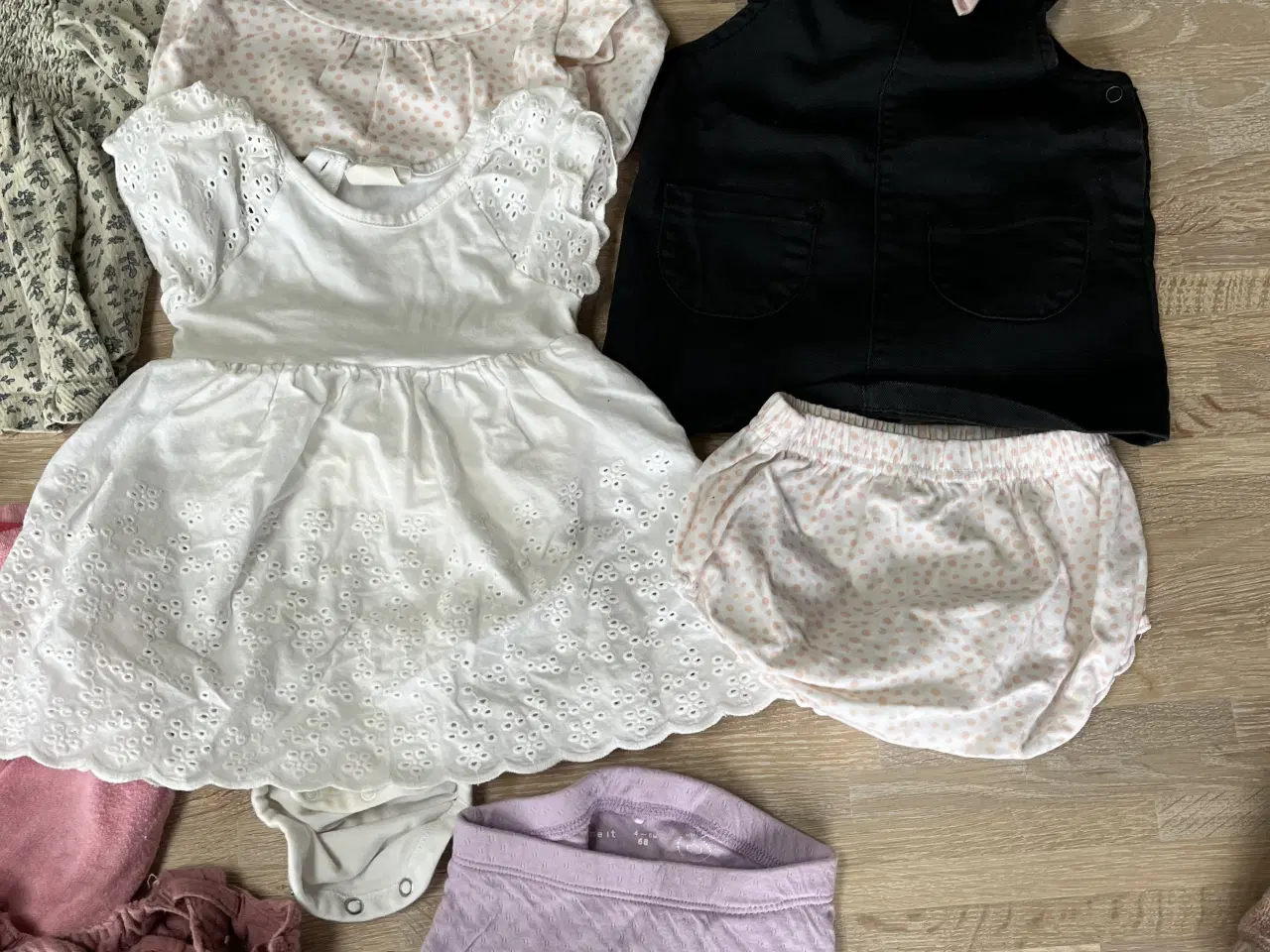 Billede 6 - Baby tøj størrelse 68