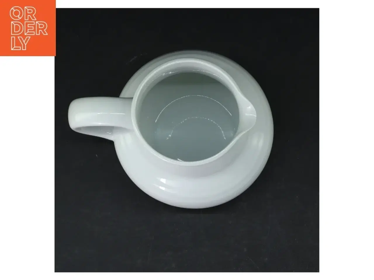 Billede 2 - Hvid kande i porcelæn fra B&G (str. 13 cm)