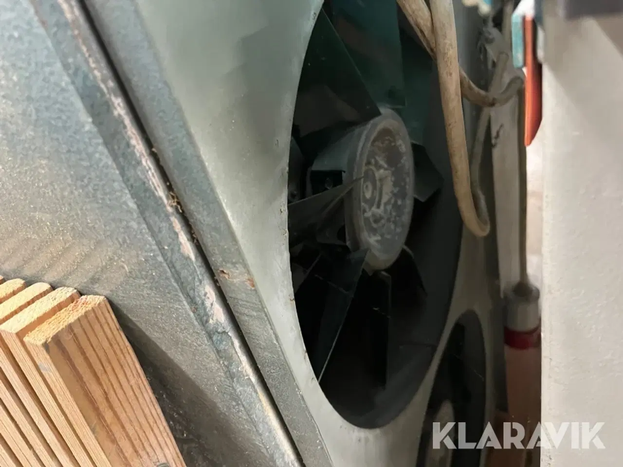 Billede 12 - Slibebord med filter og udsugning