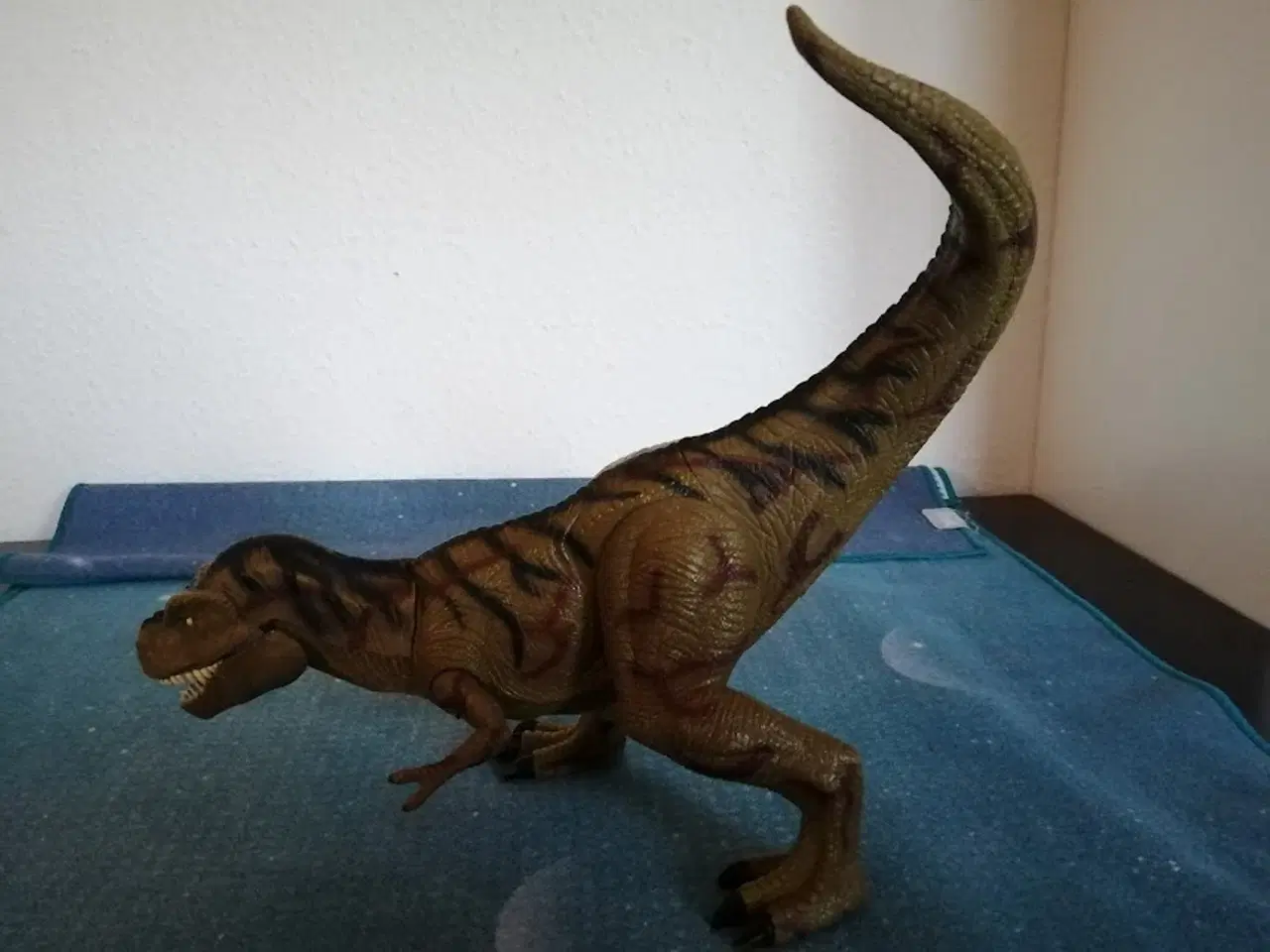 Billede 3 -   Flot Jurassic Park T-rex Fra Hasbro