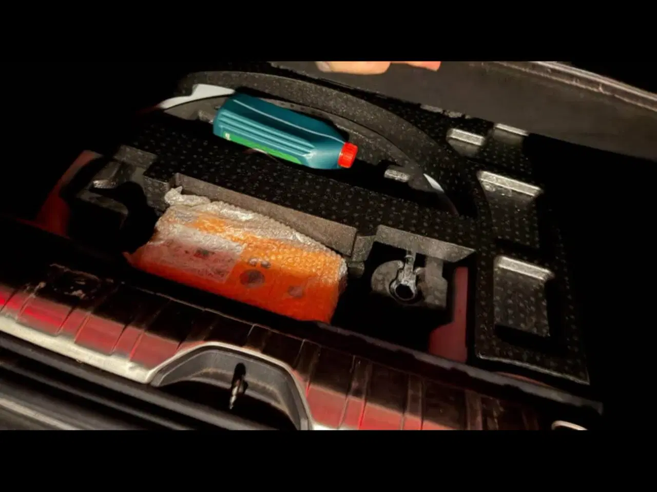 Billede 4 - Peuoget 2008 1,2 VTI crossover 2014 benzin