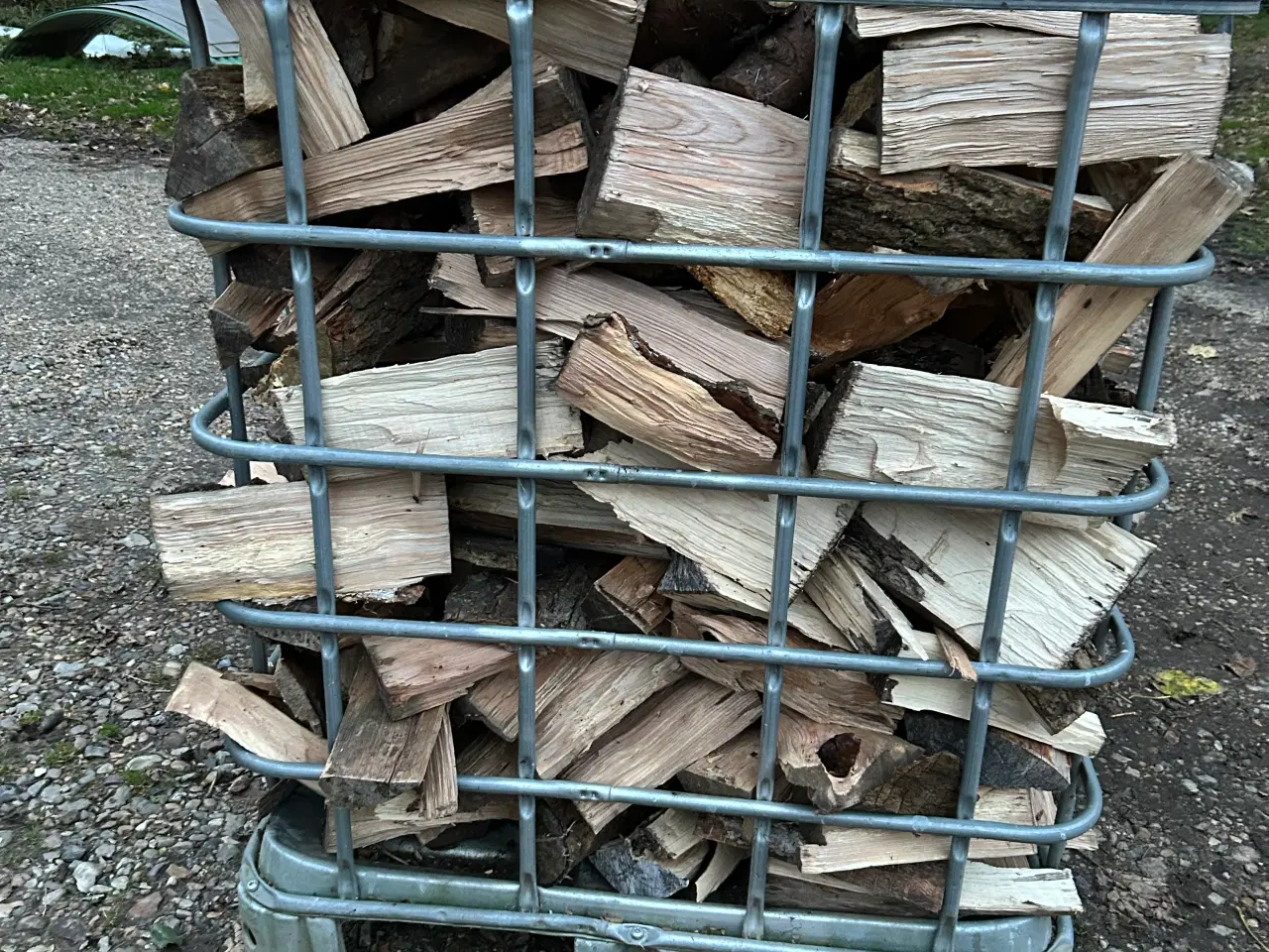 Billede 1 - Brænde