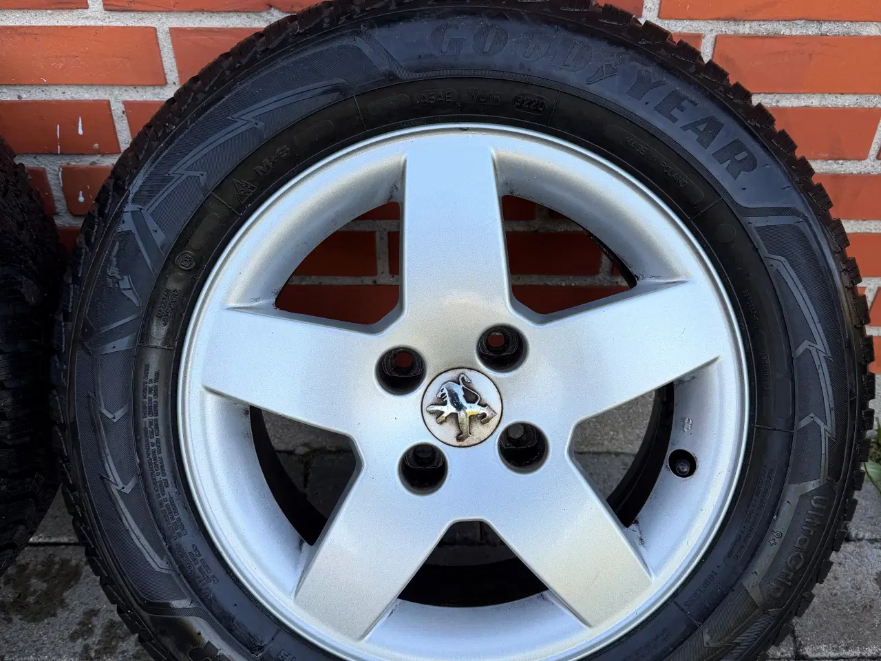 Billede 4 - 15 originale Peugeot/Citroen vintersæt