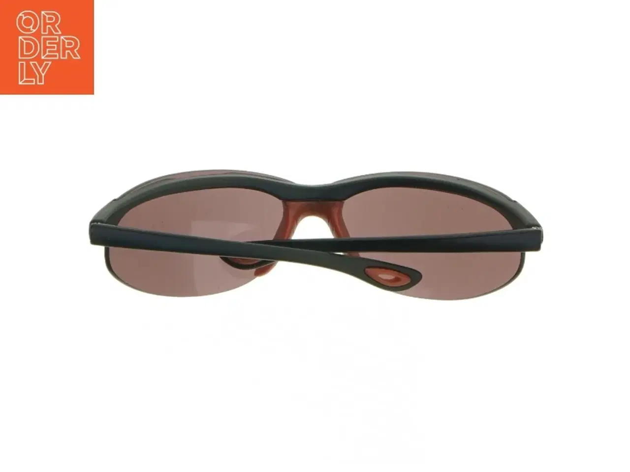 Billede 3 - Sport solbriller (str. 14,5 cm) god stand