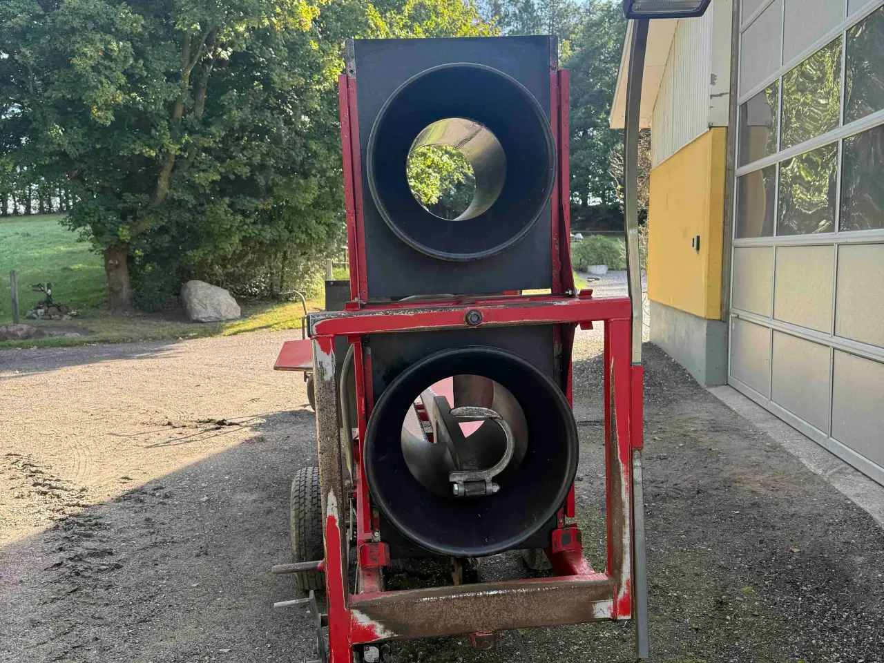 Billede 4 - Netmaskine til juletræer med ildflue